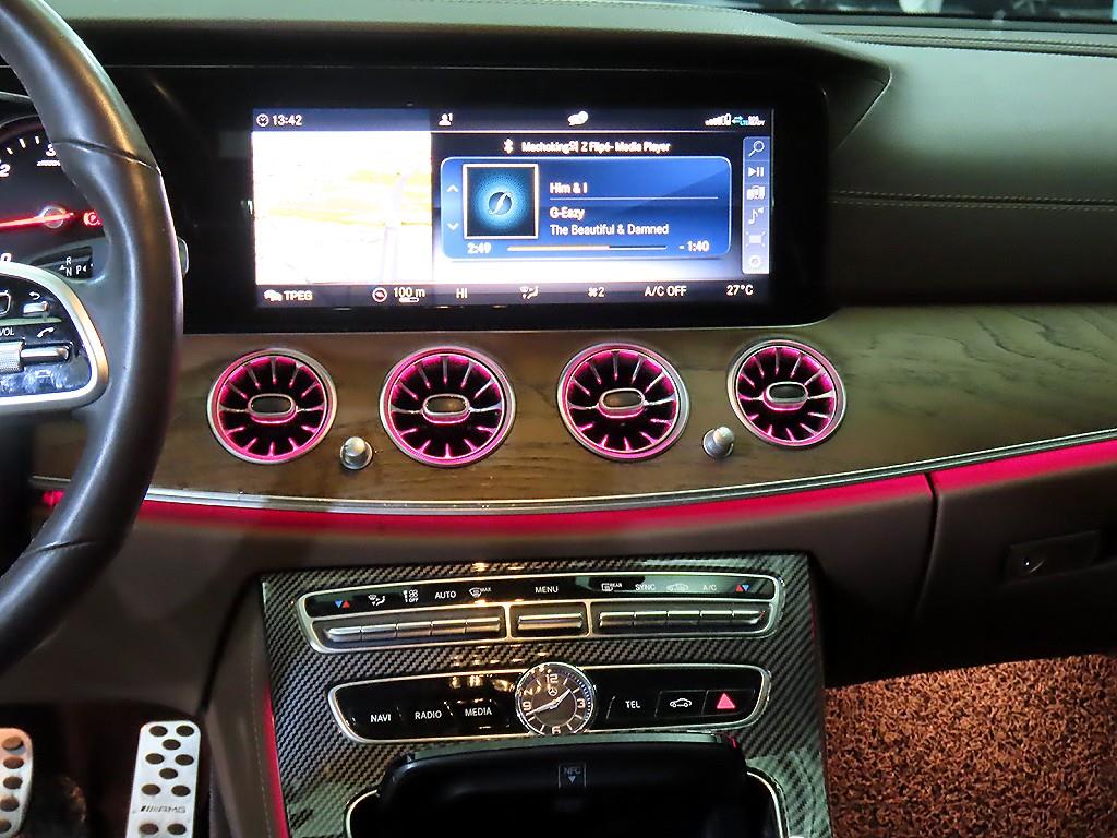 Mercedes Benz E class - Vista 11