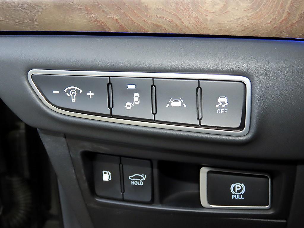 Genesis G90 2019 Negro - Importación desde Corea - HF Imports Iquique - Foto 13