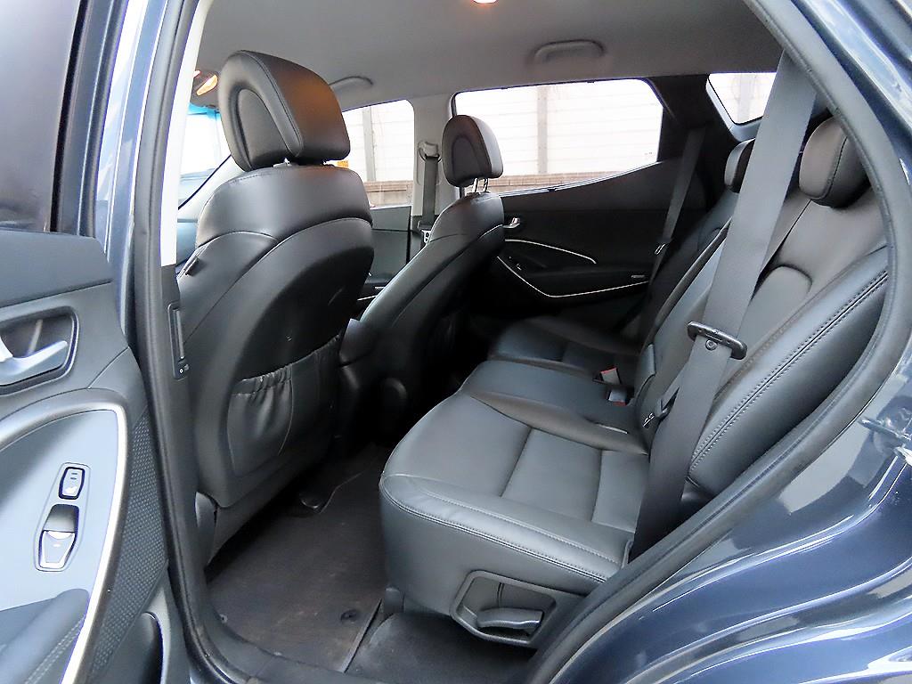 HYUNDAI Santa Fe - Vista 6
