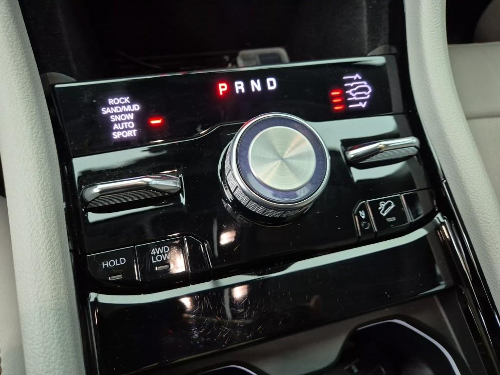 Jeep Cherokee - Vista 8