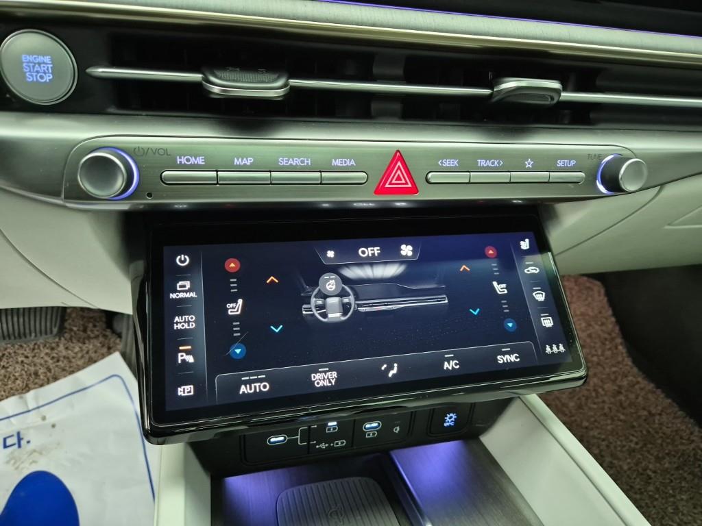 HYUNDAI Grandeur - Vista 10