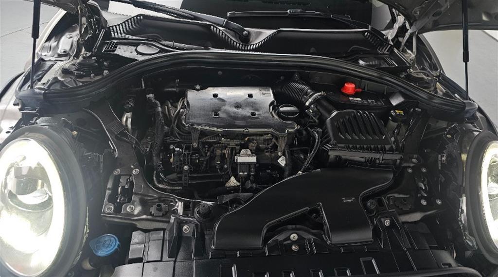 Mini Clubman - Vista 6