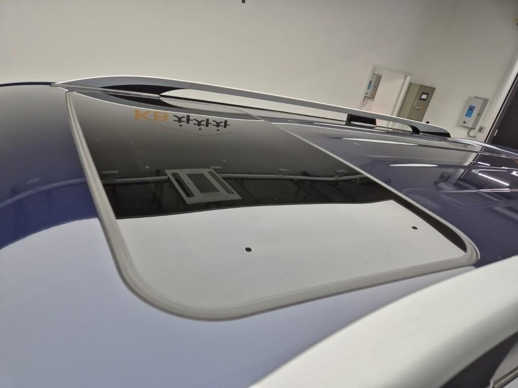 Ssangyong Tivoli 2017 Azul - Importación desde Corea - HF Imports Iquique - Foto 13