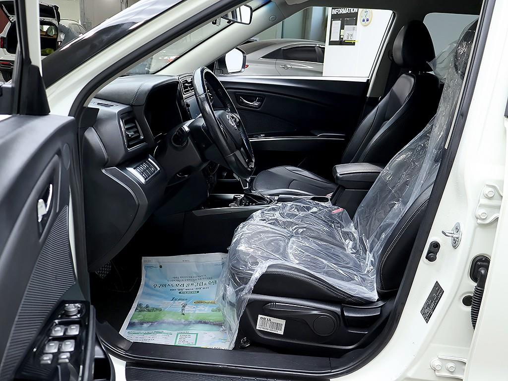 Ssangyong Tivoli 2020 Blanco - Importación desde Corea - HF Imports Iquique - Foto 11