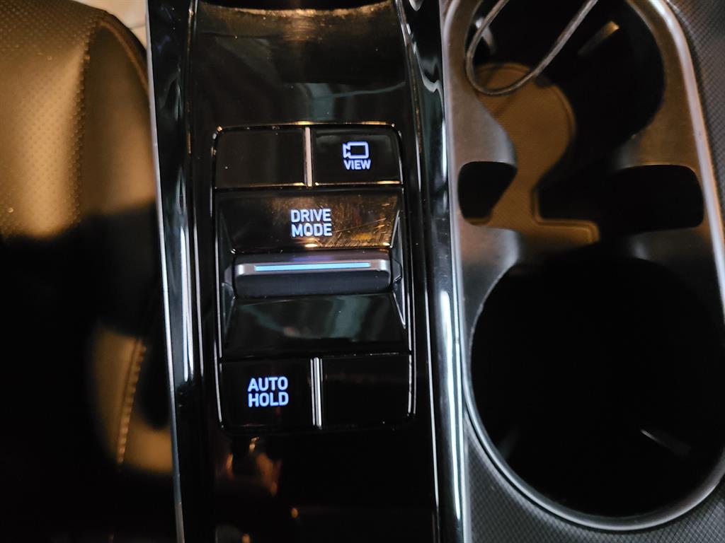 HYUNDAI Sonata - Vista 11