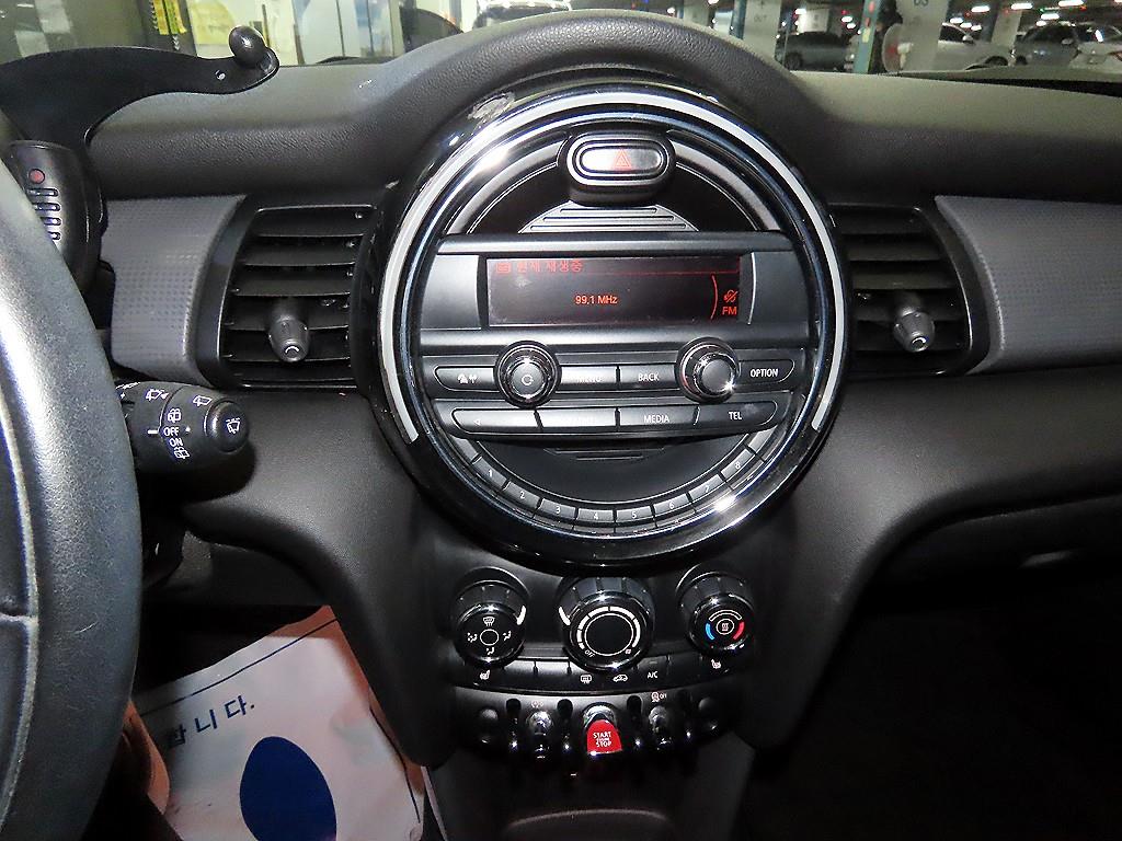 Mini Cooper - Vista 11