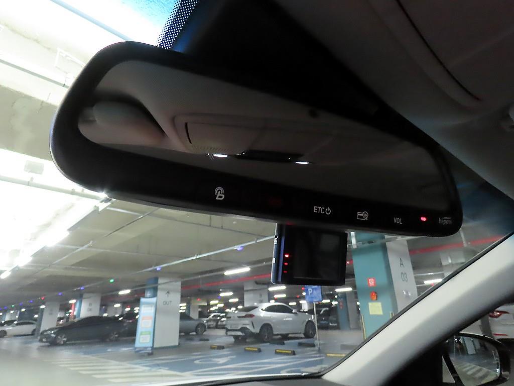 HYUNDAI Grandeur 2018 Blanco - Importación desde Corea - HF Imports Iquique - Foto 15