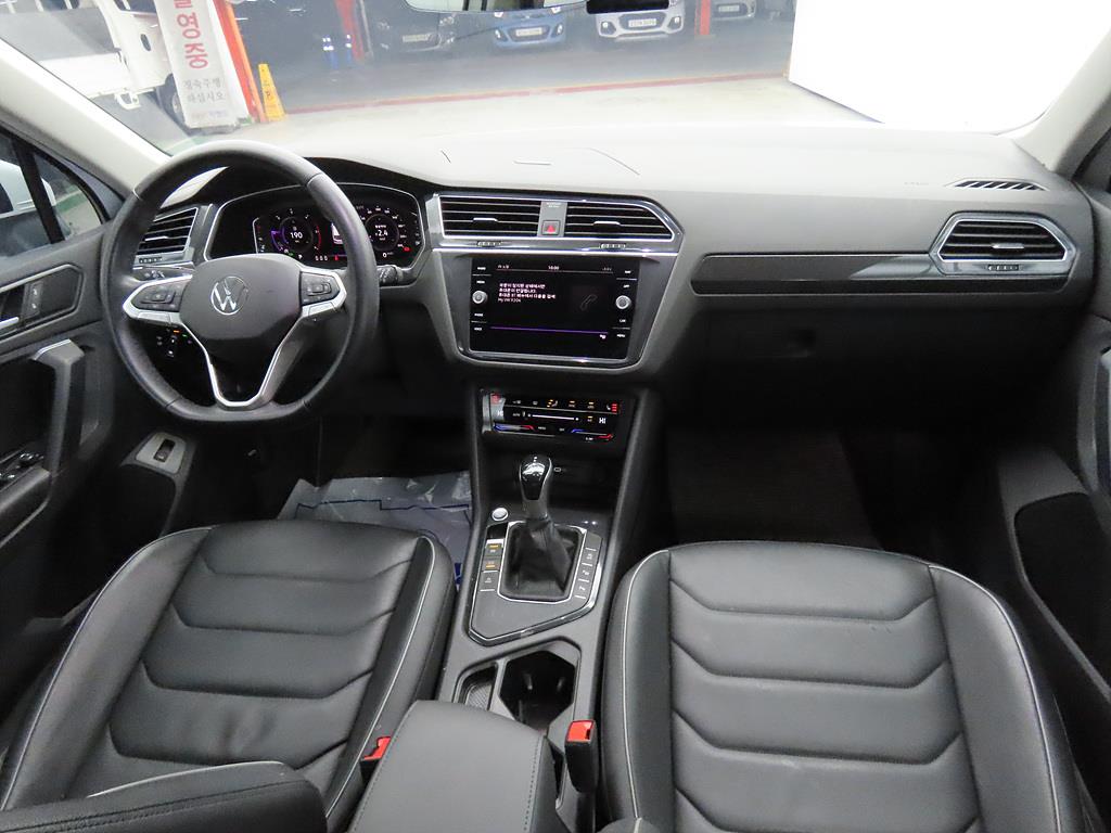 Volkswagen Tiguan - Vista 5