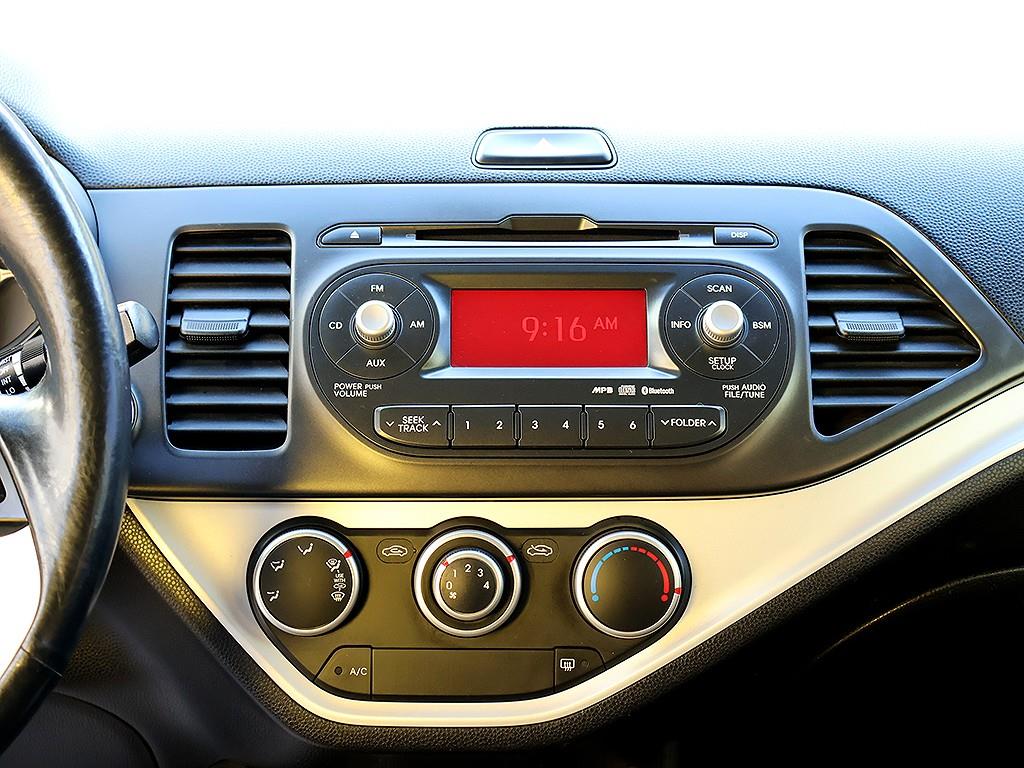 KIA Morning 2013 Blanco - Importación desde Corea - HF Imports Iquique - Foto 9