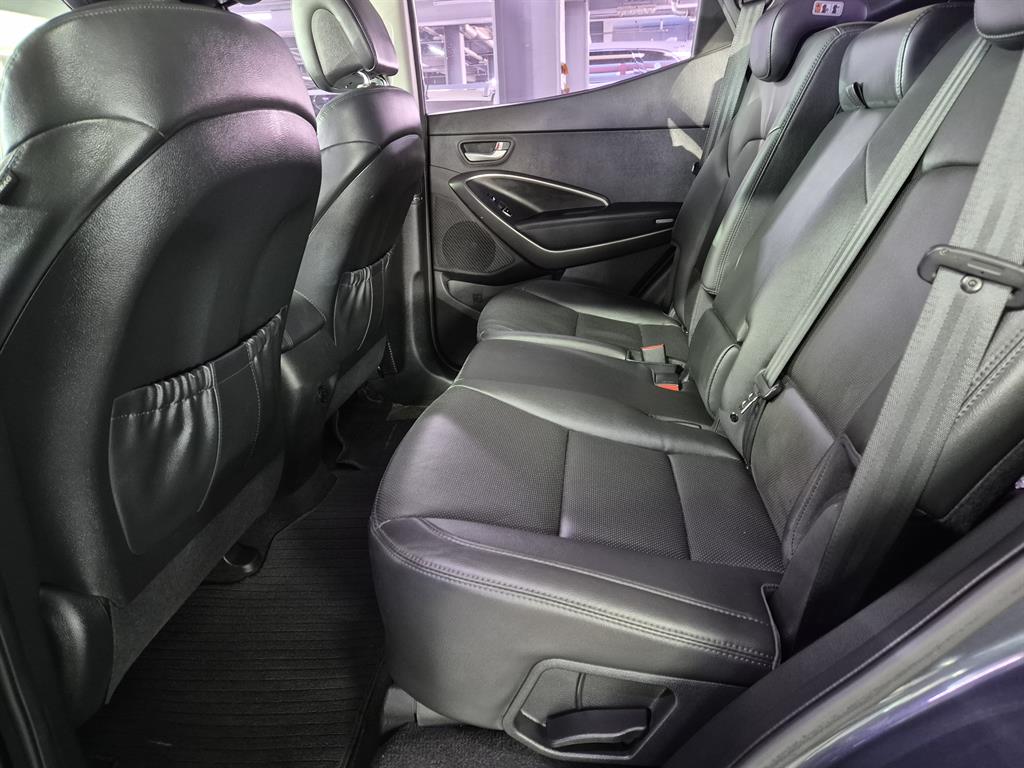 HYUNDAI Santa Fe - Vista 6