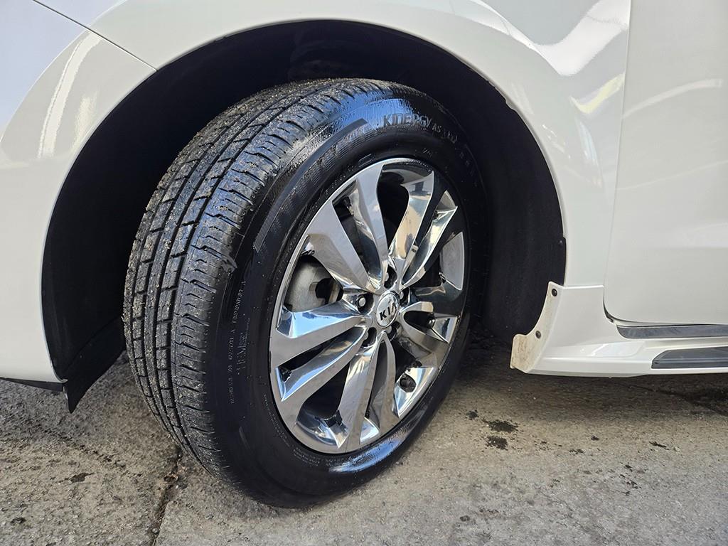 KIA Carnival 2017 Blanco - Importación desde Corea - HF Imports Iquique - Foto 20