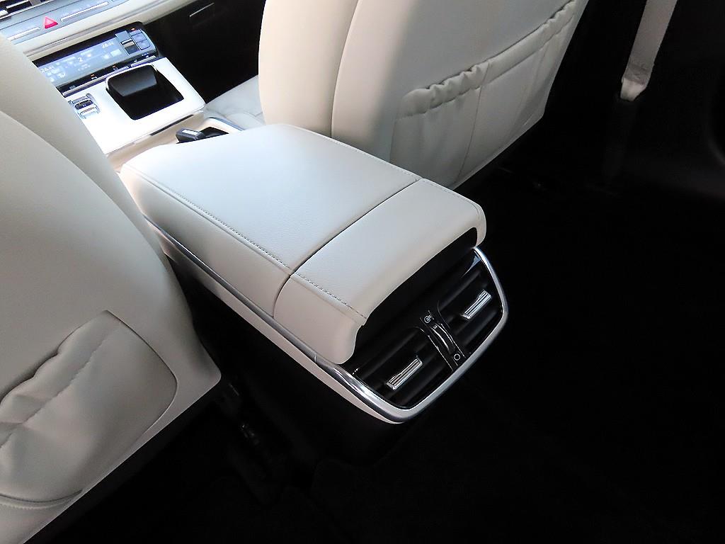 HYUNDAI Grandeur 2022 Blanco - Importación desde Corea - HF Imports Iquique - Foto 16