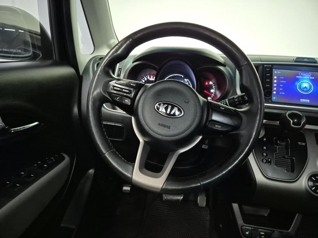 KIA Ray 2018 Negro - Importación desde Corea - HF Imports Iquique - Foto 13