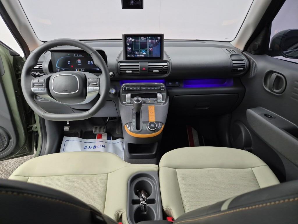 HYUNDAI Casper - Vista 5