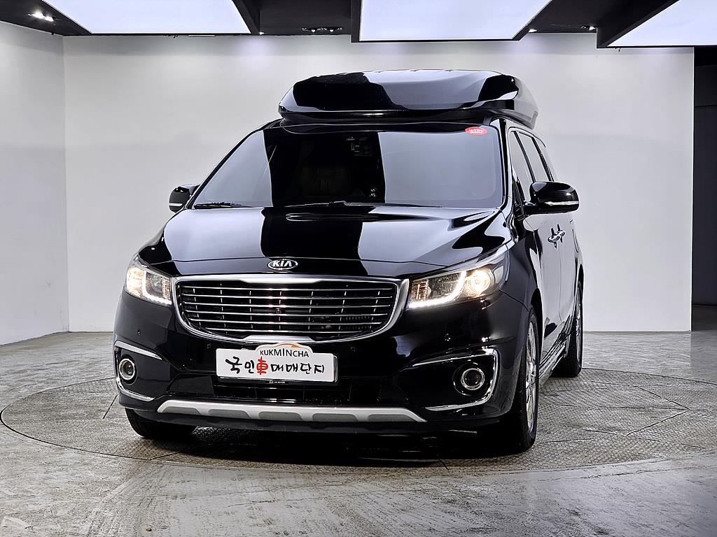 KIA Carnival - Vista 2