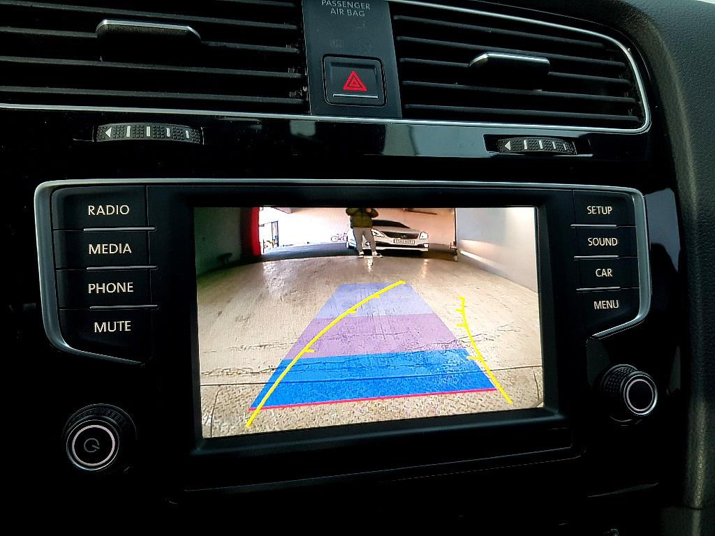 Volkswagen Golf - Vista 10