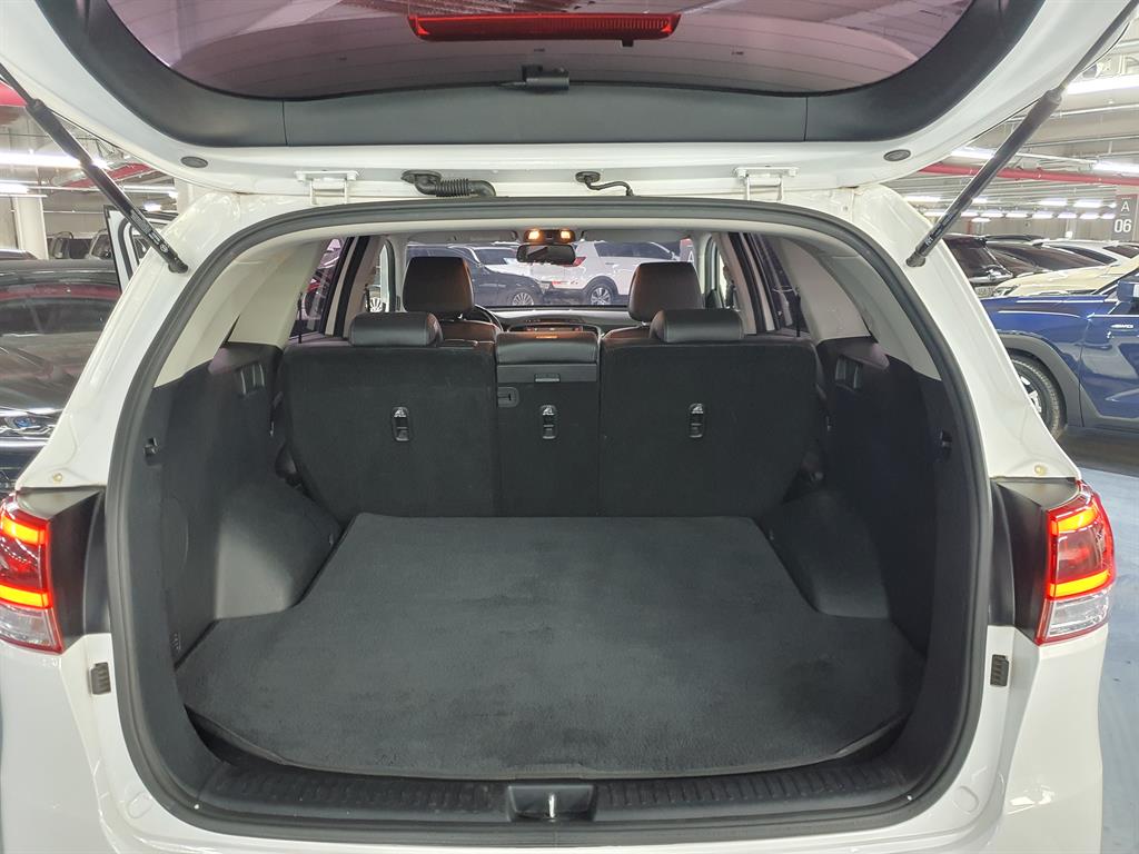 KIA Sorento 2017 Blanco - Importación desde Corea - HF Imports Iquique - Foto 18