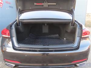 Genesis G80 - Vista 10