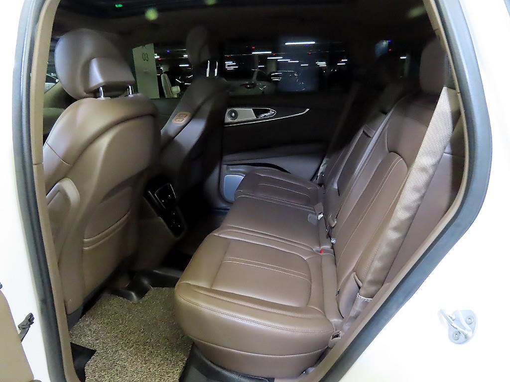 Lincoln MKX - Vista 7