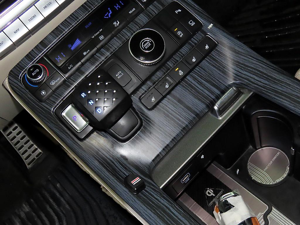 HYUNDAI Palisade - Vista 11