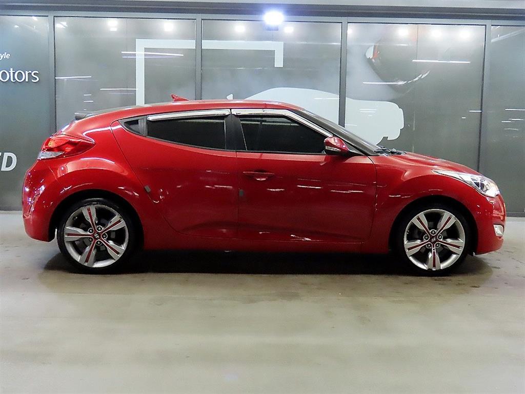 HYUNDAI Veloster - Vista 3