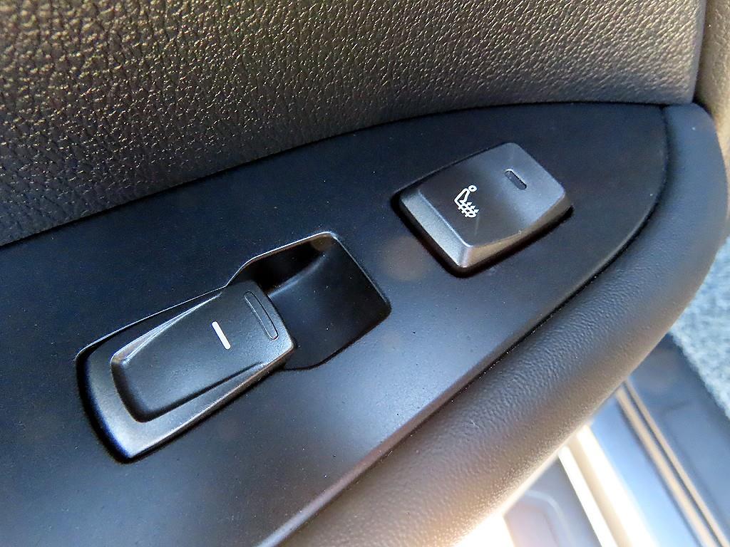 Ssangyong Rexton 2021 Negro - Importación desde Corea - HF Imports Iquique - Foto 15