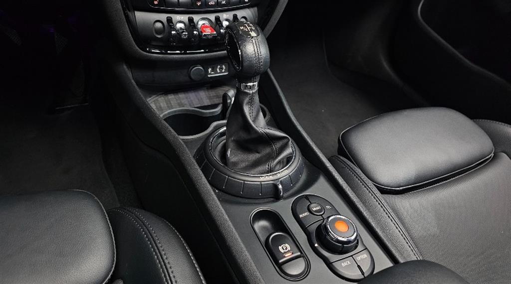 Mini Clubman - Vista 9