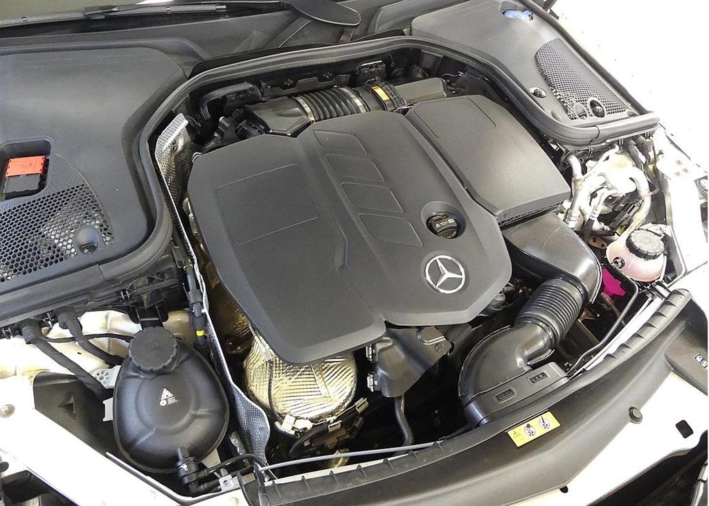 Mercedes Benz E class - Vista 5