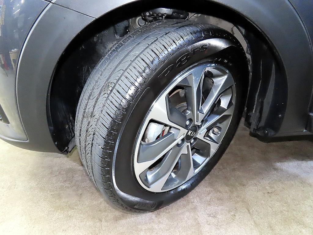 KIA Stonic 2018 Gris - Importación desde Corea - HF Imports Iquique - Foto 20