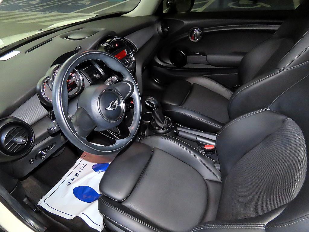 Mini Cooper - Vista 10