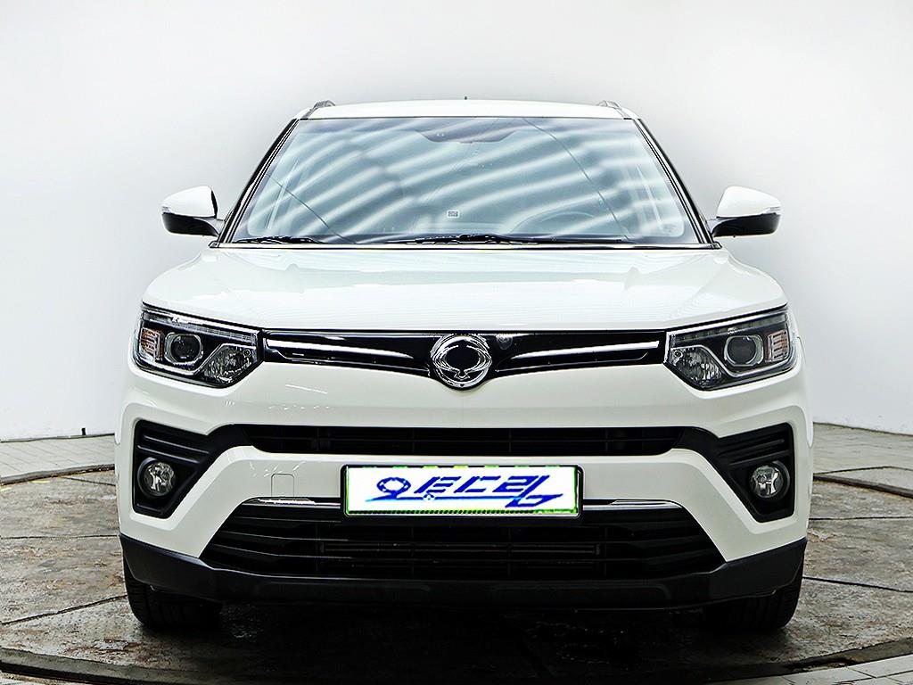 Ssangyong Tivoli 2020 Blanco - Importación desde Corea - HF Imports Iquique - Foto 1