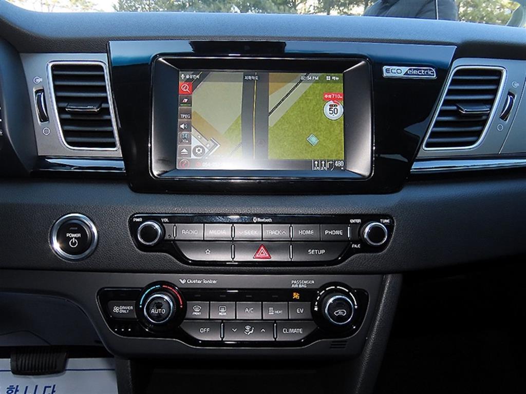 KIA Niro 2020 the color of pearl - Importación desde Corea - HF Imports Iquique - Foto 13