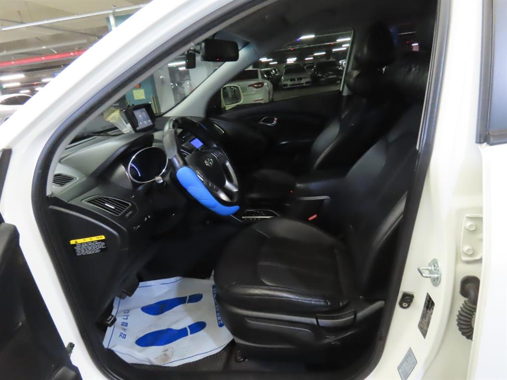 HYUNDAI Tucson - Vista 11