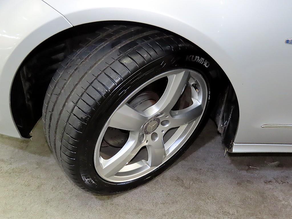 Mercedes Benz CLS Class 2012 Plateado - Importación desde Corea - HF Imports Iquique - Foto 20