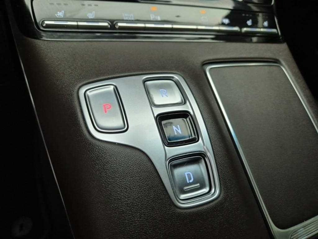 HYUNDAI Grandeur - Vista 8