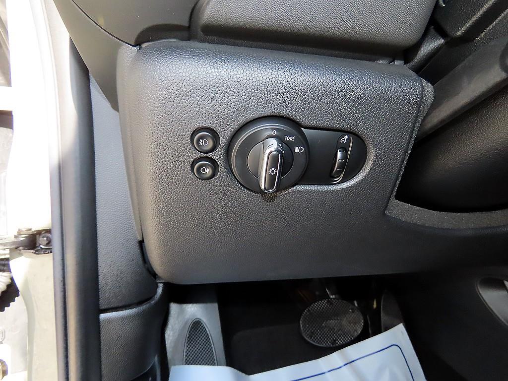 Mini Cooper - Vista 12