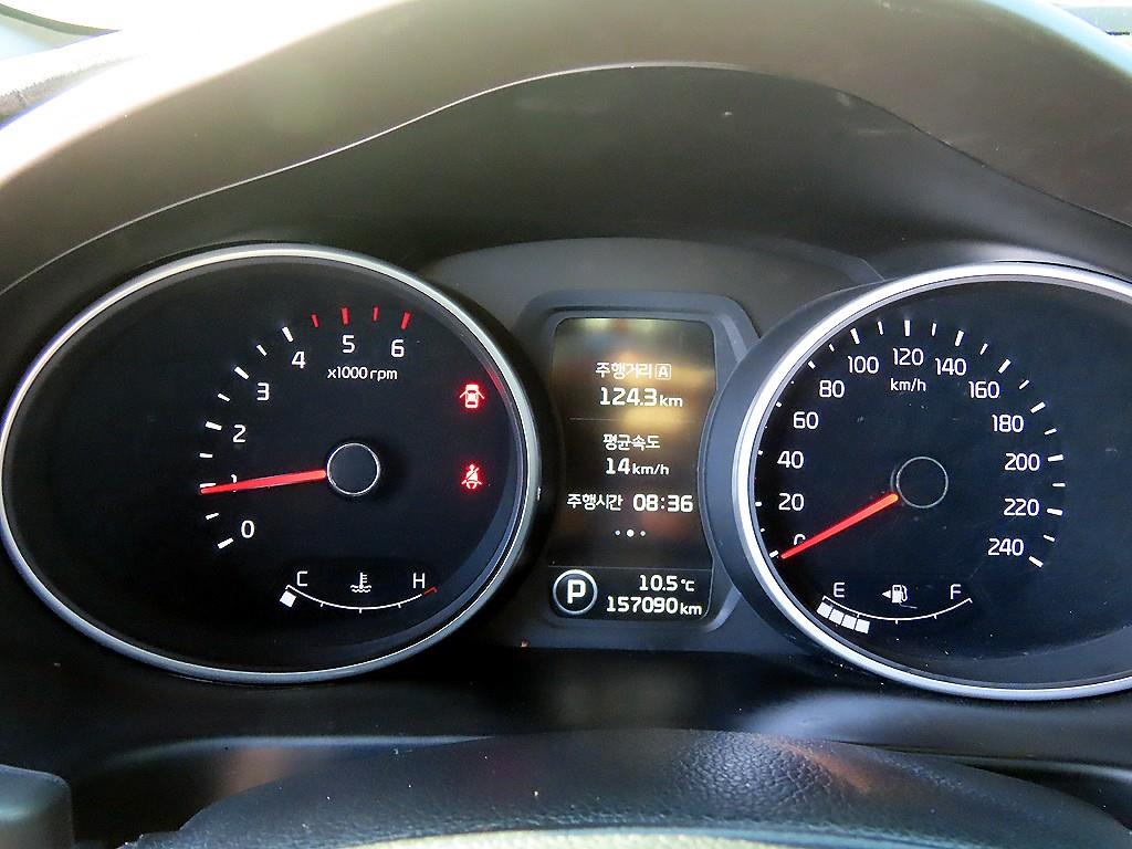 KIA Sportage - Vista 8