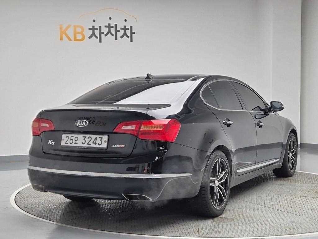 KIA K7 - Vista 3