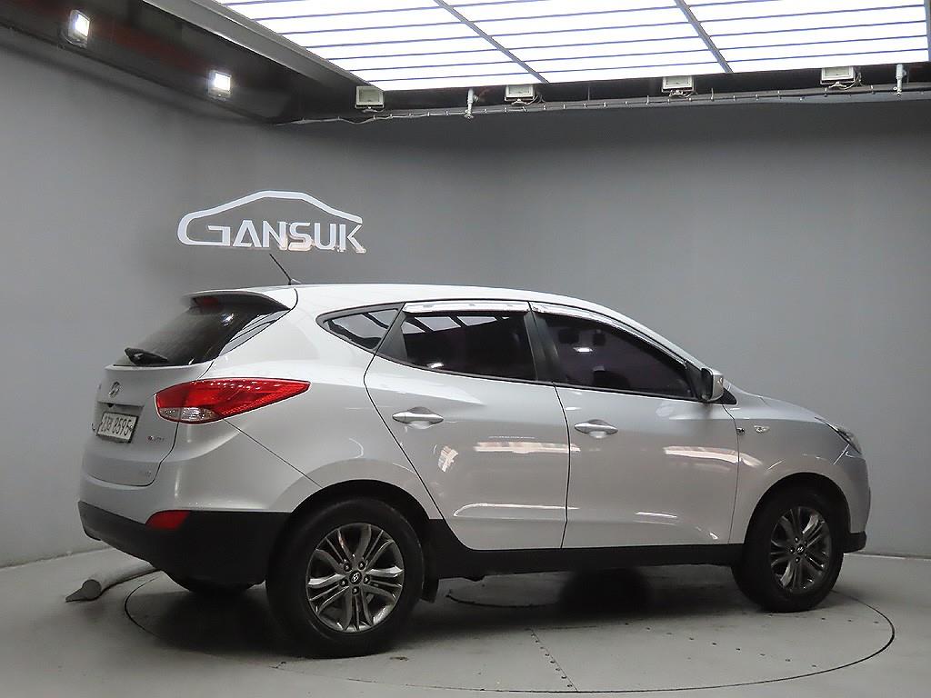 HYUNDAI Tucson - Vista 7