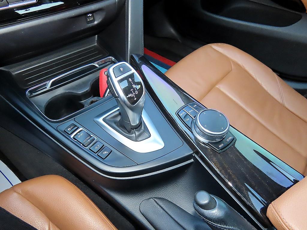 BMW 4 Series - Vista 11