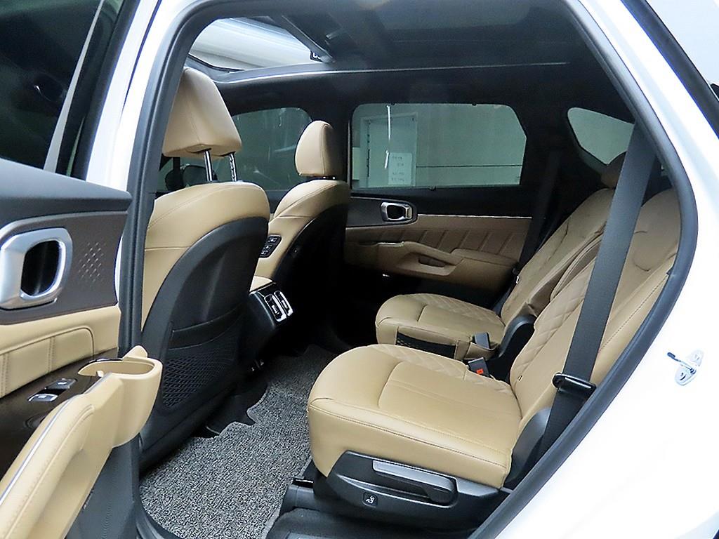 KIA Sorento - Vista 6