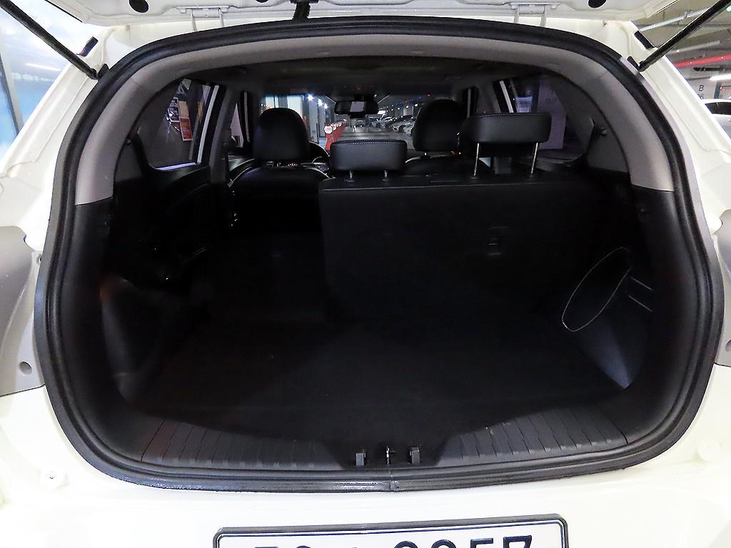 Ssangyong Tivoli 2016 Blanco - Importación desde Corea - HF Imports Iquique - Foto 17