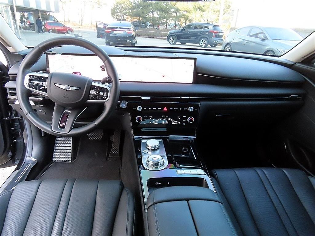 Genesis G80 - Vista 7