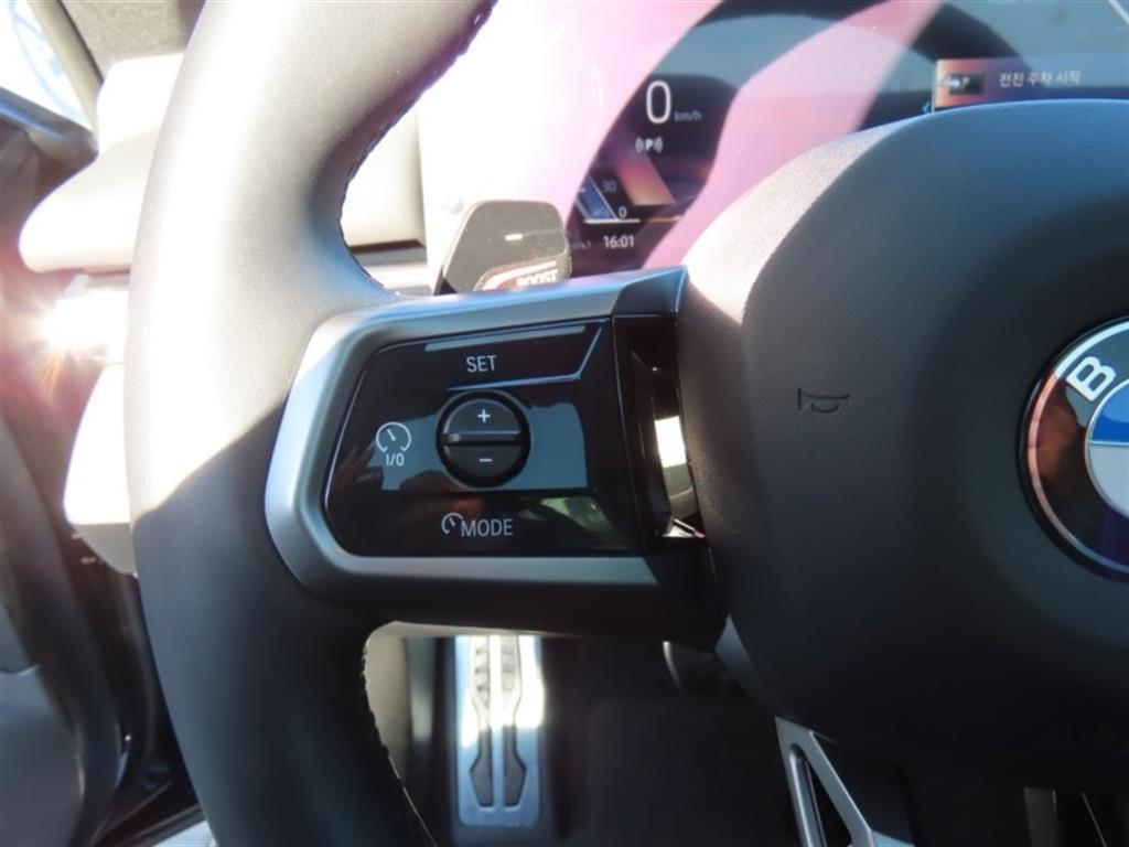 BMW 5 Series 2024 Negro - Importación desde Corea - HF Imports Iquique - Foto 10