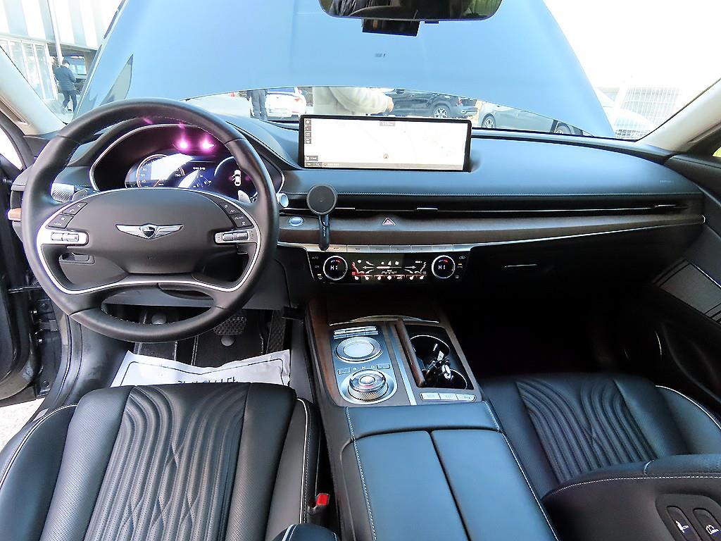 Genesis G80 - Vista 7