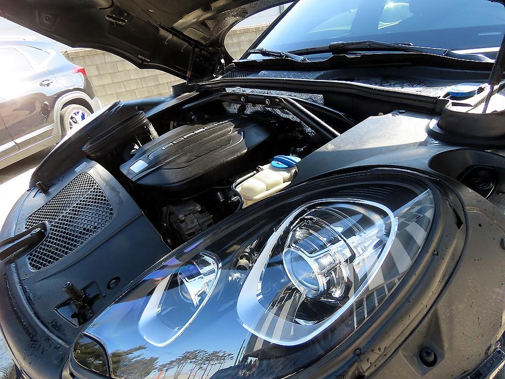 Porsche Macan 2015 Negro - Importación desde Corea - HF Imports Iquique - Foto 19