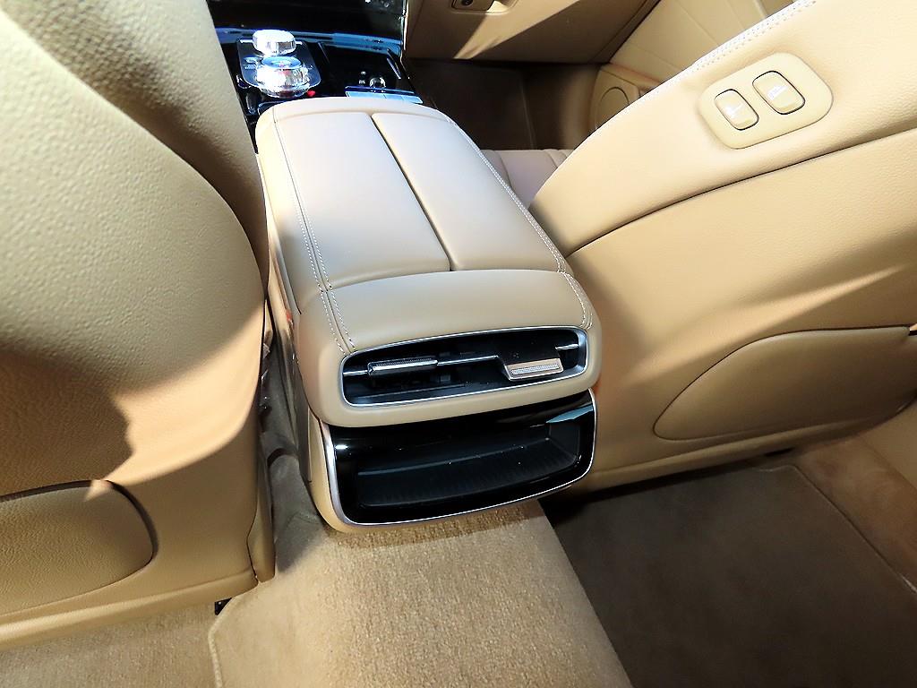 Genesis G80 2025 Blanco - Importación desde Corea - HF Imports Iquique - Foto 15