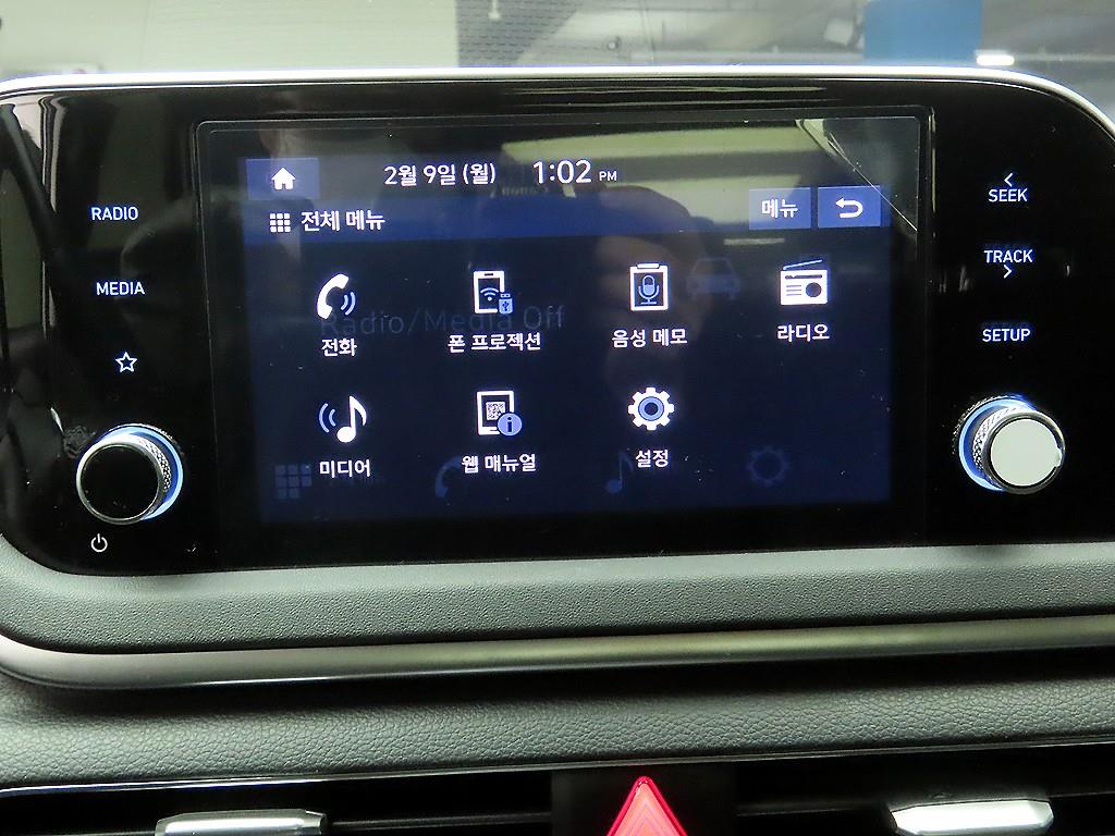 HYUNDAI Sonata - Vista 9