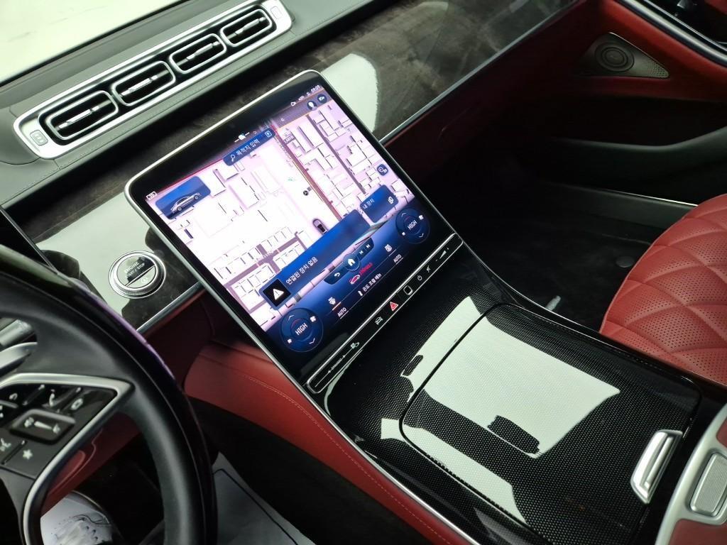 Mercedes Benz S Class - Vista 9