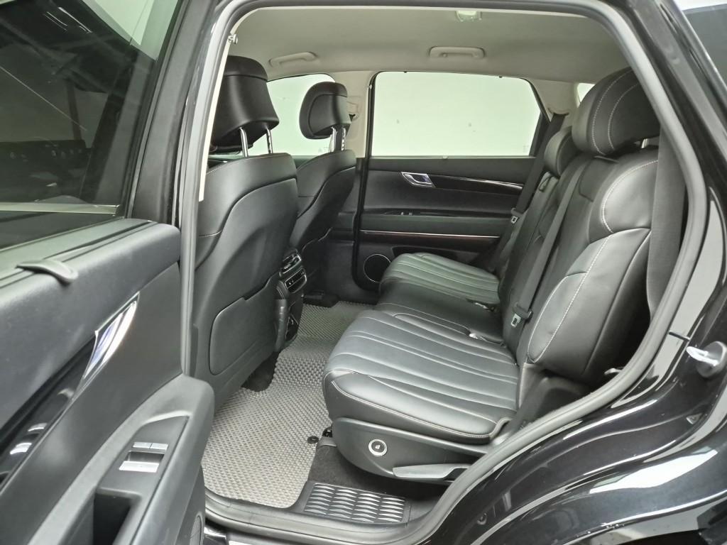 Genesis GV80 - Vista 10